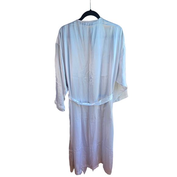 New Vintage Etienne Embroidered Lace Trim Peignoir White Satin Robe Size Large - Picture 2 of 11